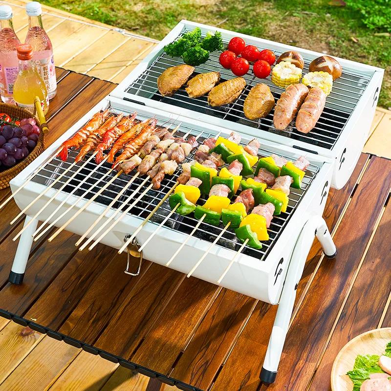 Mini Grătar Portabil pentru Exterior – Metal, 38 cm, Tava Cărbuni Detașabilă