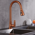 Robinet Bucătărie Rose Gold Retractabil – Design Modern cu Duș Extractibil, VST47
