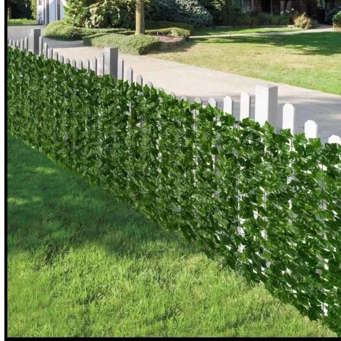 Lichidare de Stoc! Gard Artificial cu Model Frunze Verzi pentru Decorarea Gradinii, 100 x 300 cm.